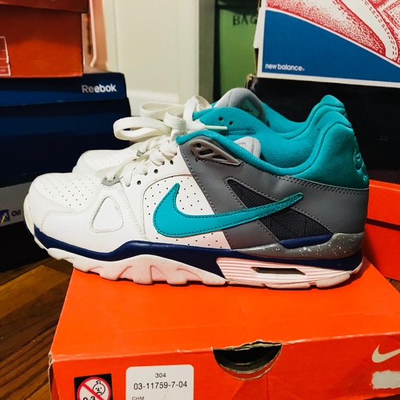 teal nike trainers